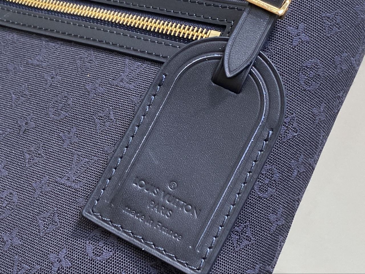 1V Lucille Tote Dark Blue Denim image 9