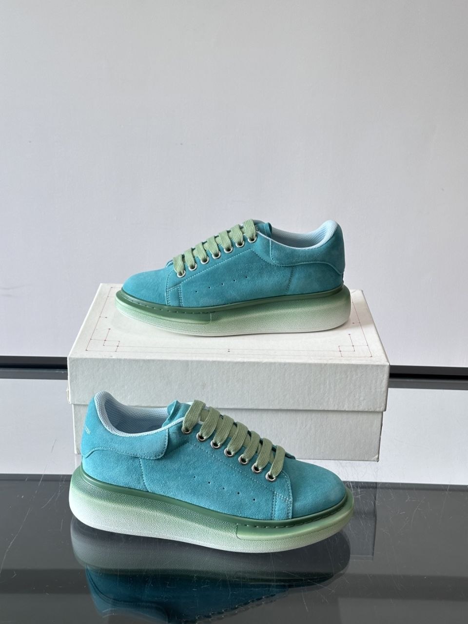 Al3x McQu33n Oversized Suede Teal-Green image 8