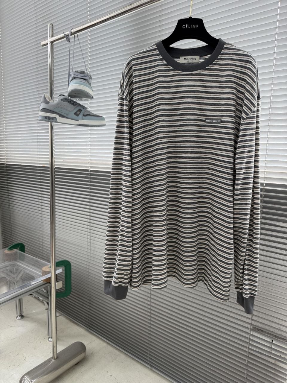 M1u M1u Striped Knit Tee Charcoal-Grey image 7