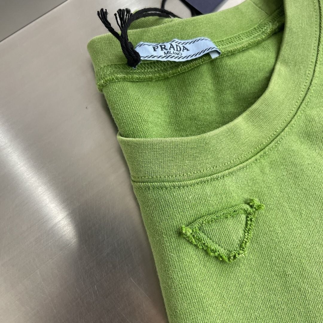 Pr@da Triangle Logo Tee Green
