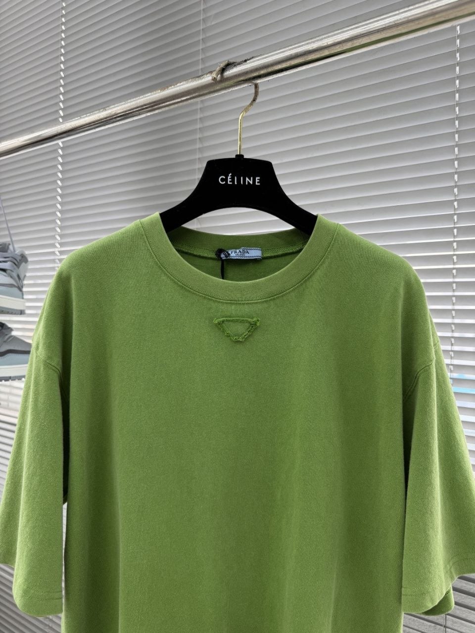 Pr@da Triangle Logo Tee Green image 2