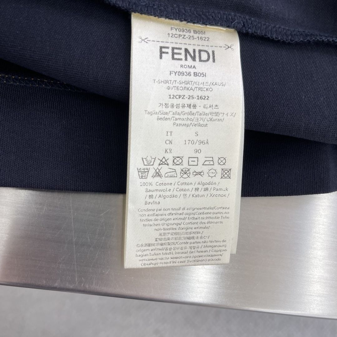 F3nd1 Pocket Tee Navy image 5