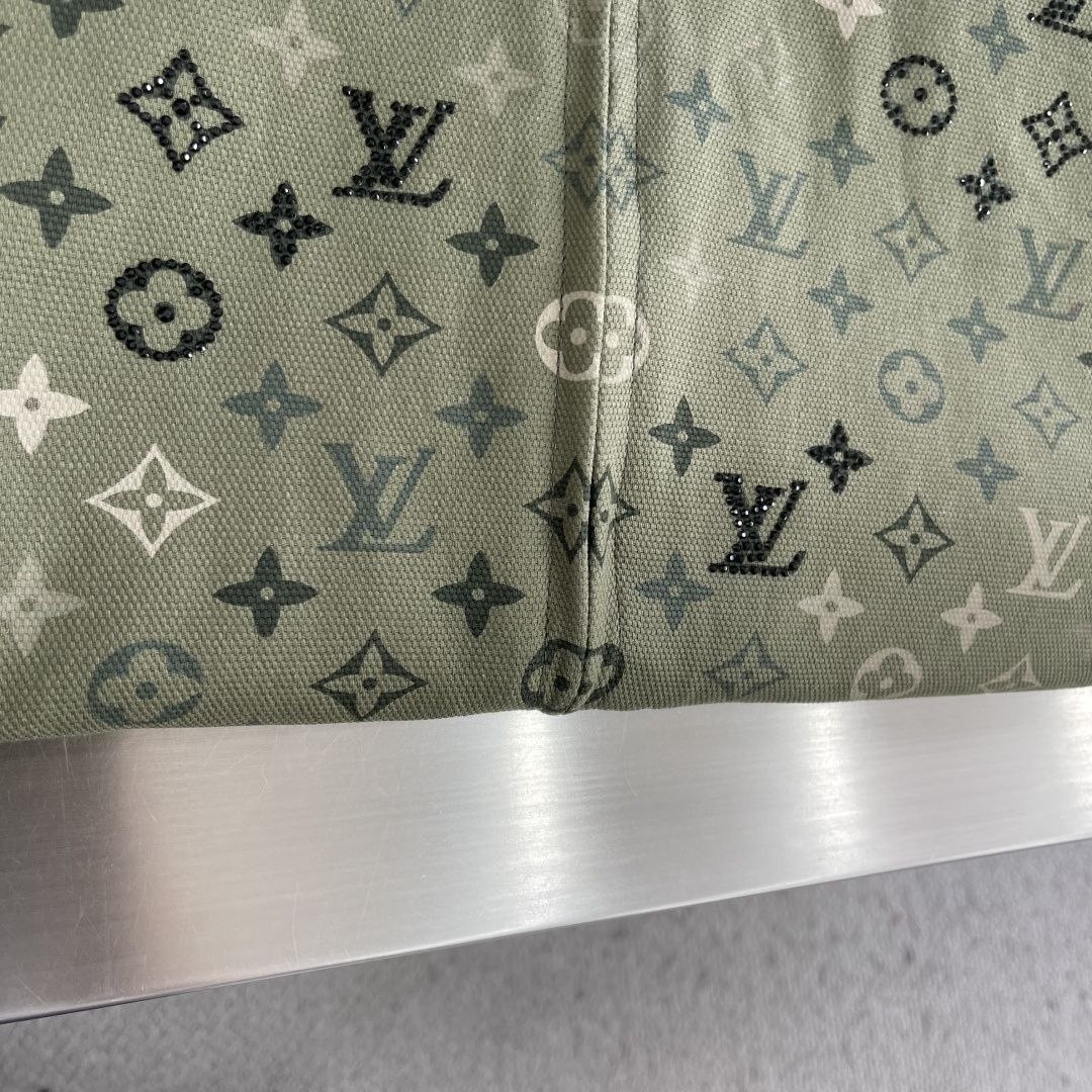 1V Monogram Jacquard Hooded Jacket image 8