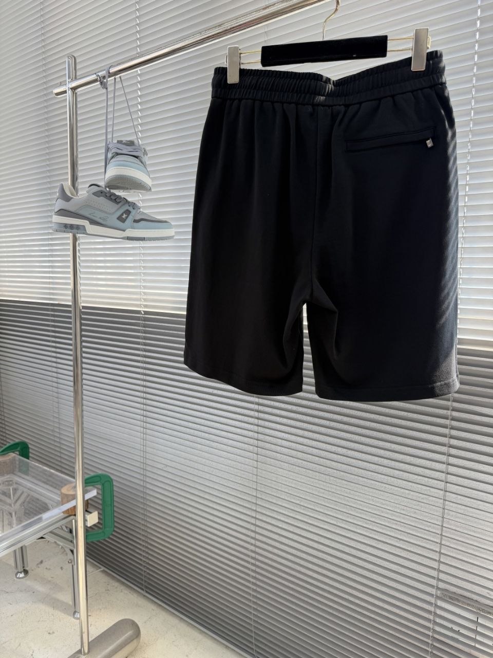 Loro P1ana Embroidered Shorts Brown image 4