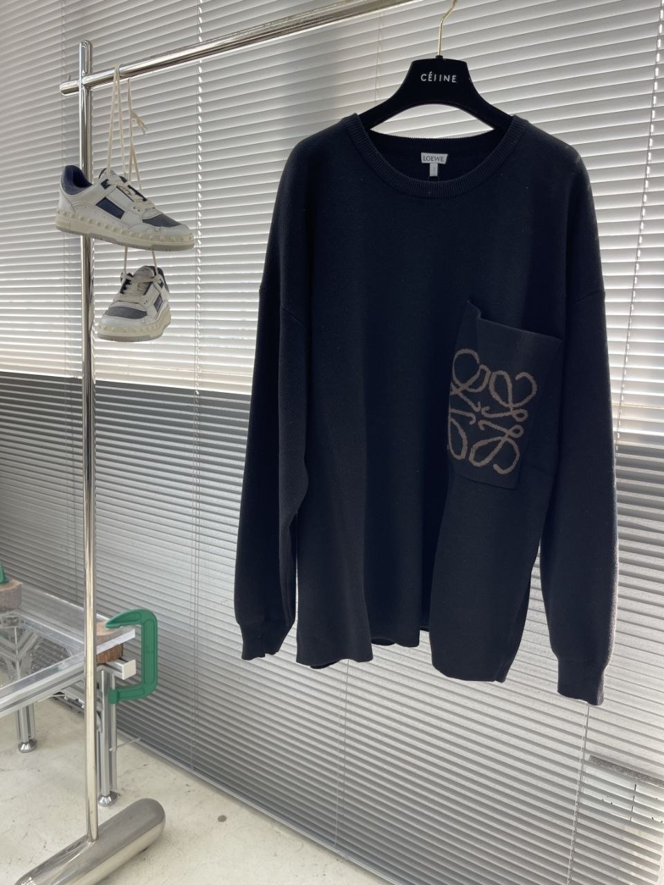 L03we Jacquard Pocket Sweater Navy image 2