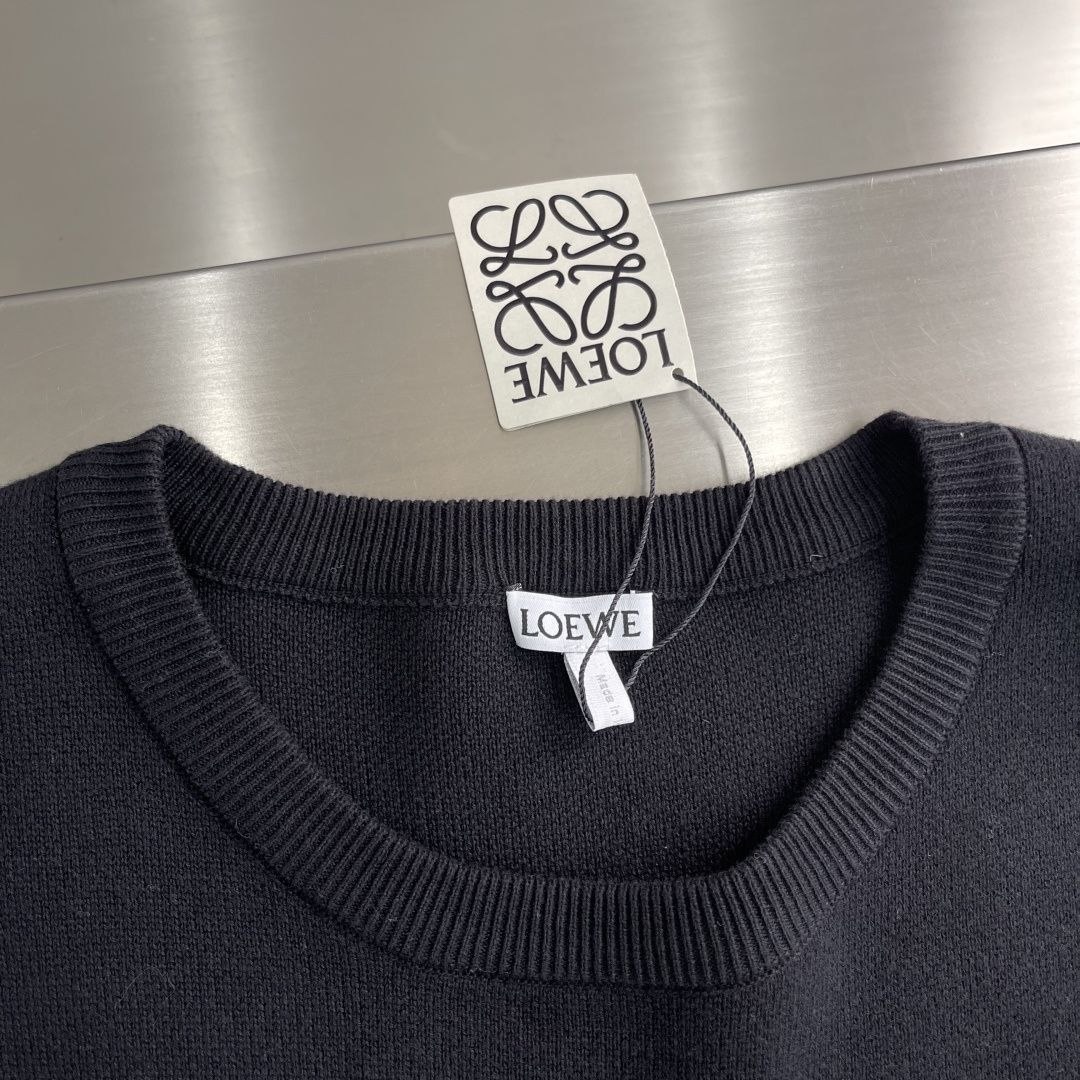 L03we Jacquard Pocket Sweater Navy image 3