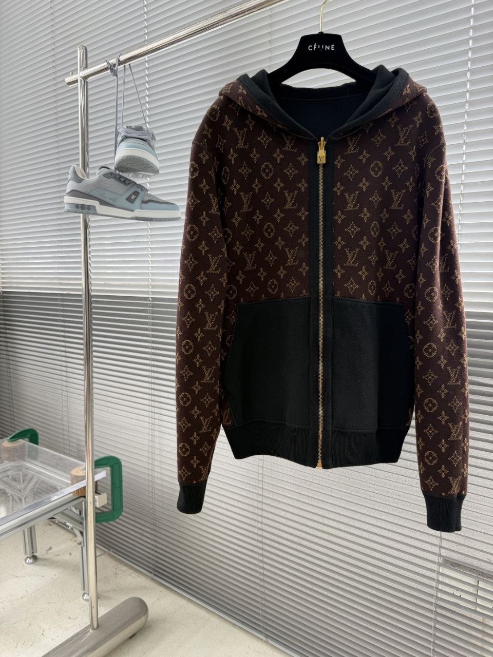 1V Reversible Hooded Jacket Black-Monogram