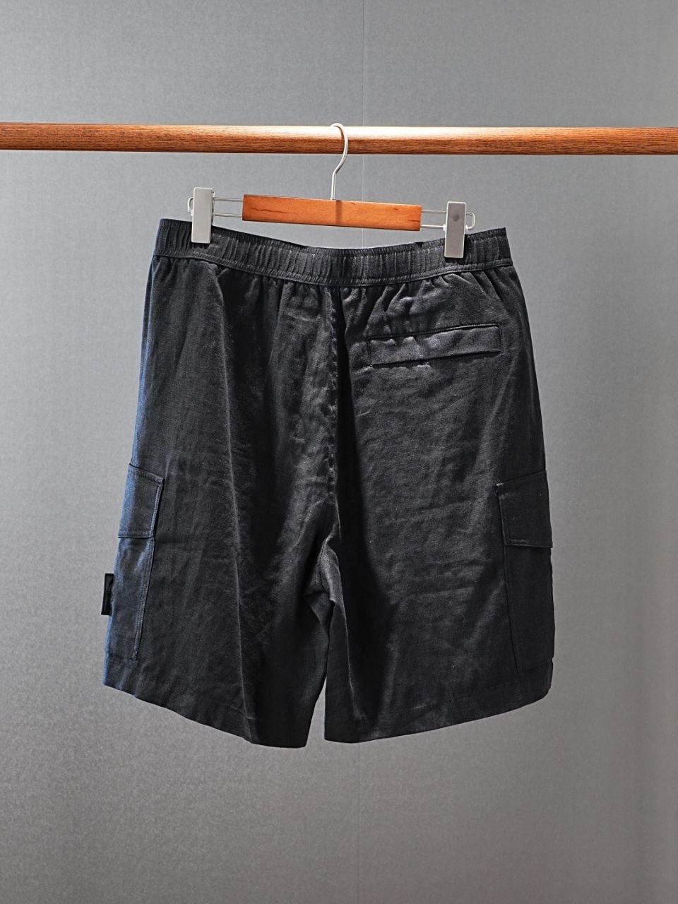 Stone 1sland Linen Cargo Shorts image 3