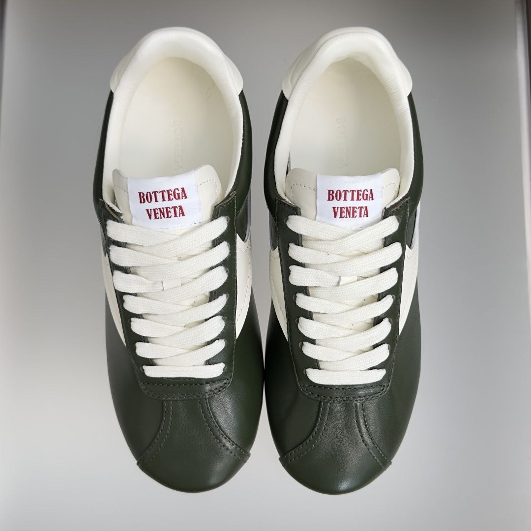 B0ttega V3neta BU Shot Sneakers image 7