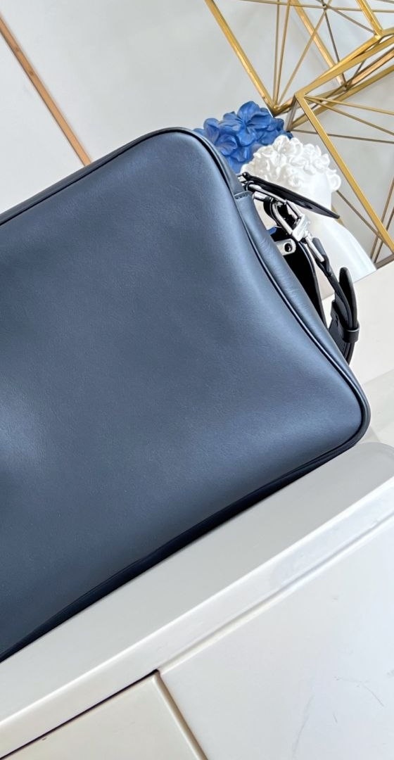 1V Nil XL Bag Black image 3