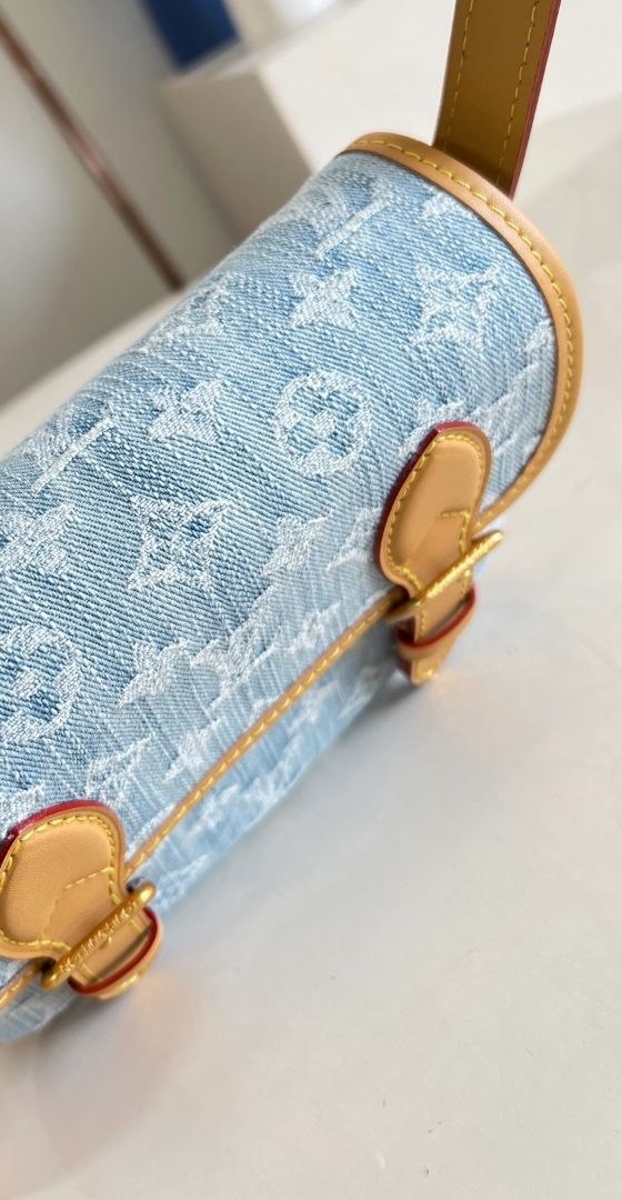 1V Satchel Mini Crossbody image 8