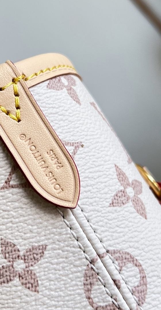 1V Neverfull MM Crafty image 4