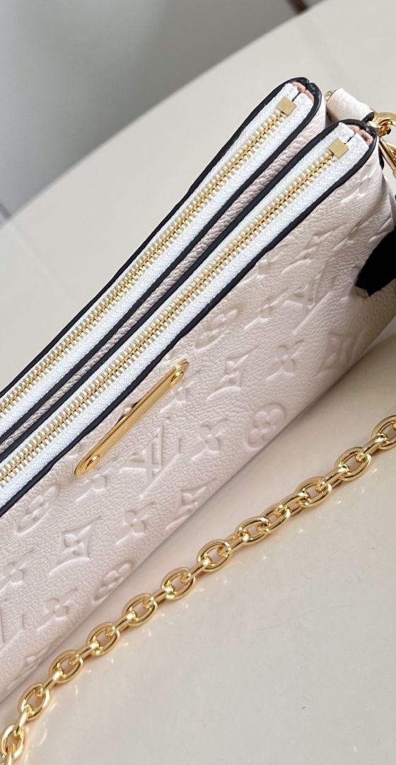 1V Liv Pochette image 8