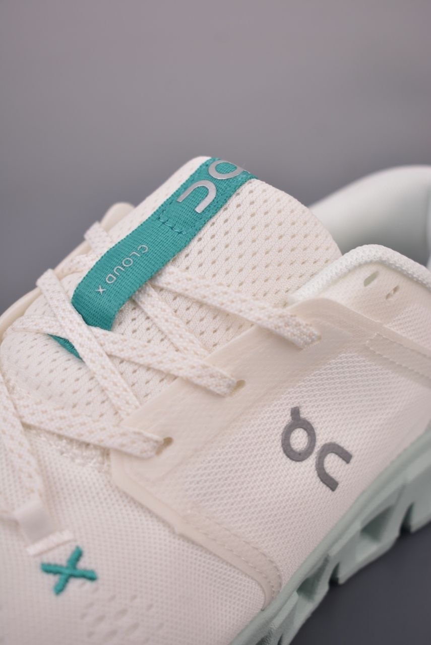 0n Cloud X 5 image 4