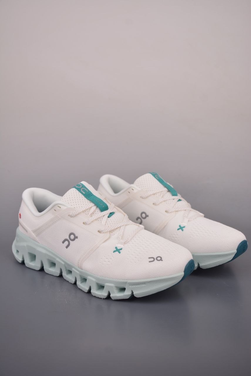 0n Cloud X 5 image 5