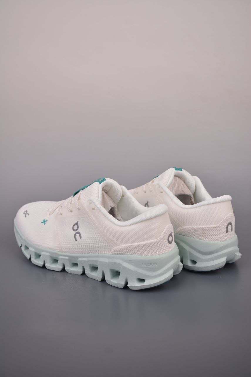 0n Cloud X 5 image 8