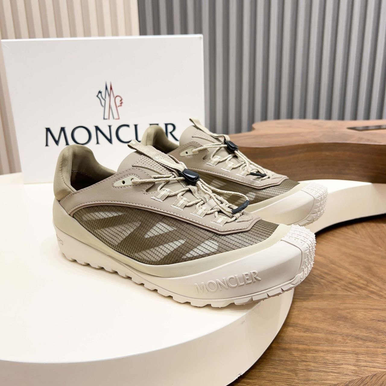 M0ncl3r Trailgrip LP image 8
