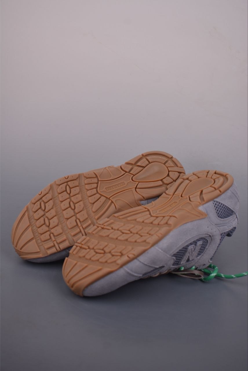 M1u M1u x N3w B@lance NB530 image 6