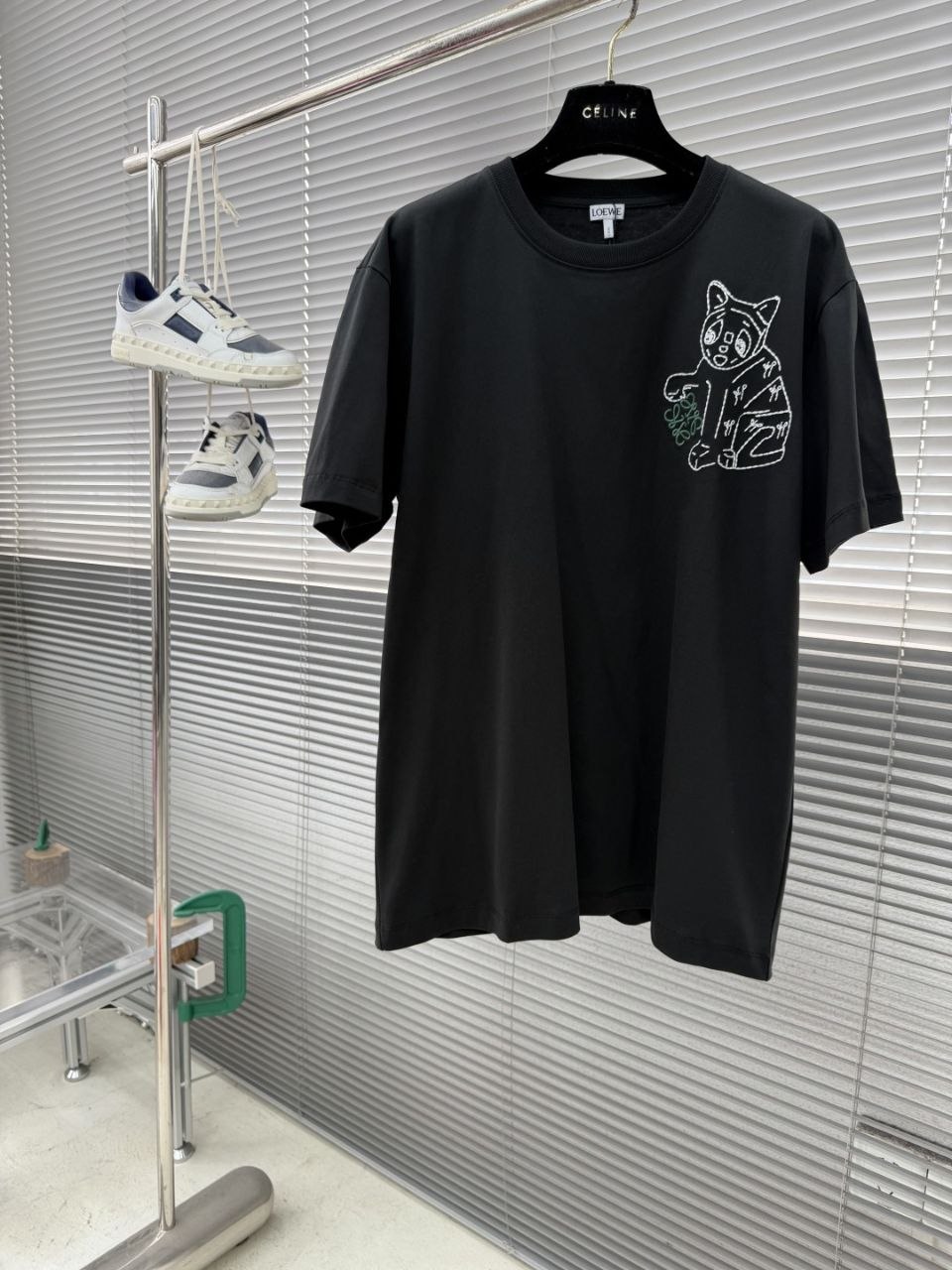 L03we Lucky Cat Anagram Tee — Colourway 2 image 5