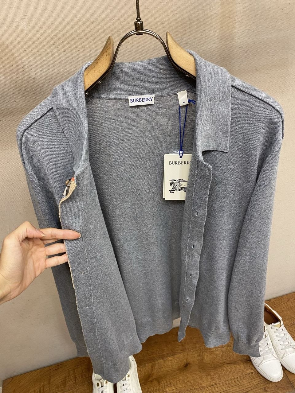 Burb3rry Check-Trim Wool-Cashmere Cardigan image 6