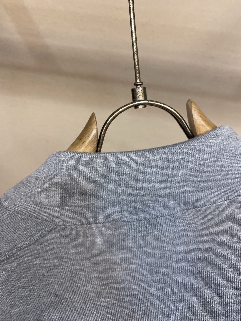 Burb3rry Check-Trim Wool-Cashmere Cardigan image 7