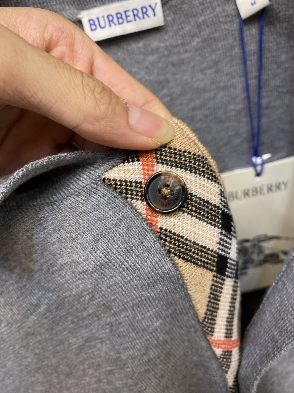 Burb3rry Check-Trim Wool-Cashmere Cardigan image 8