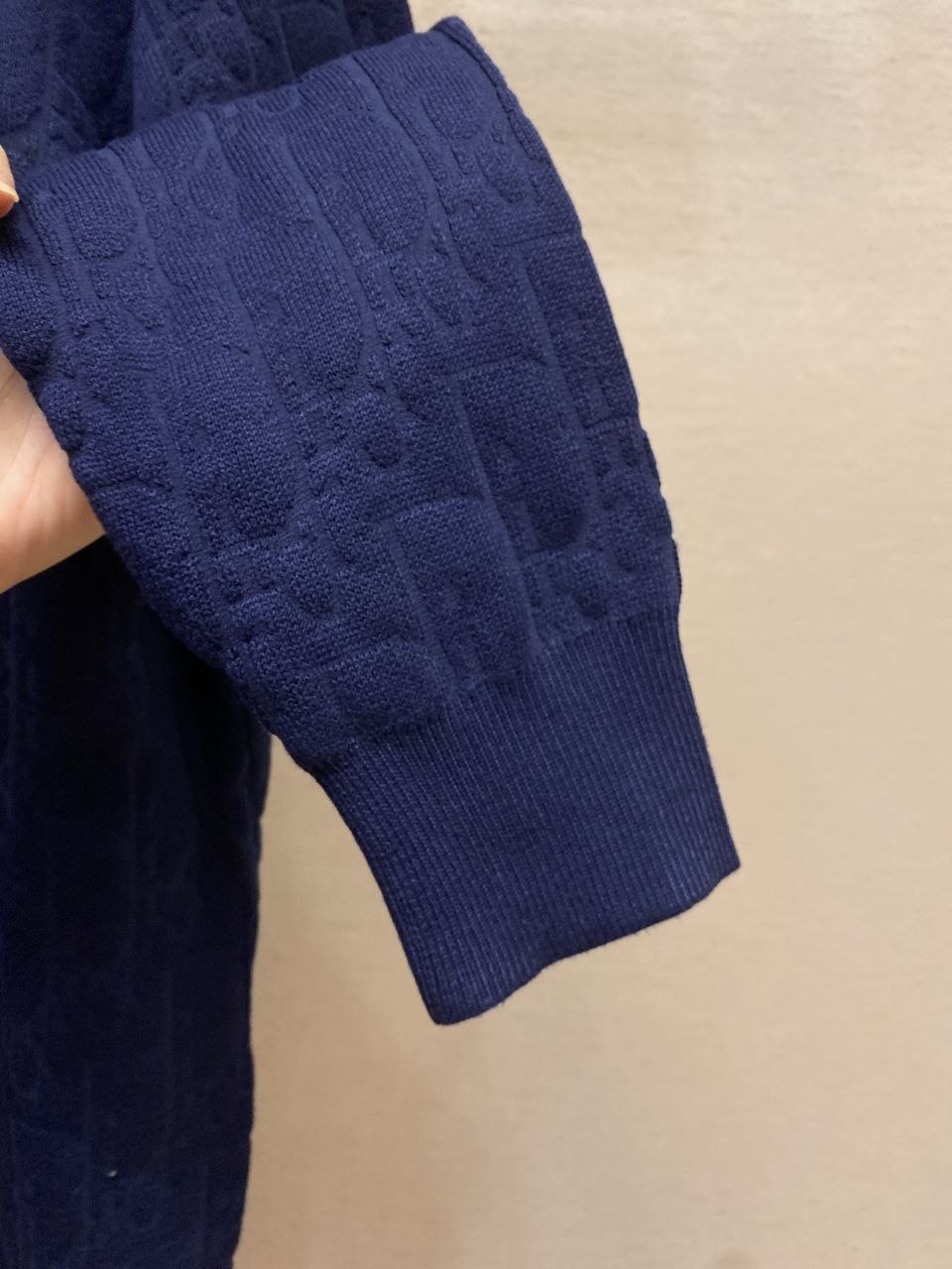 D1or Full Jacquard Round-Neck Sweater image 6