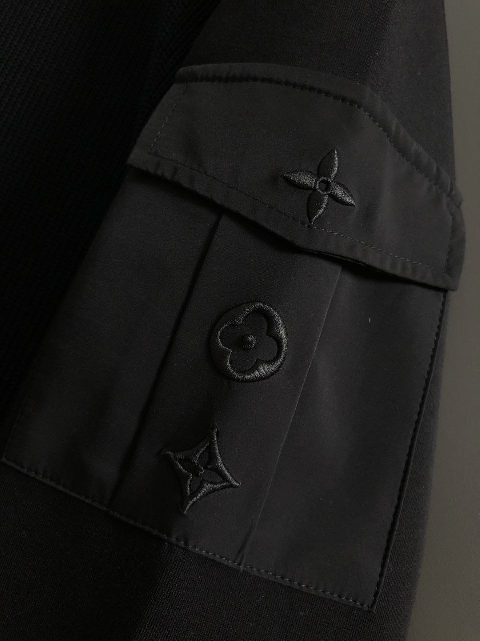 1V Monogram Sweater — Black image 7