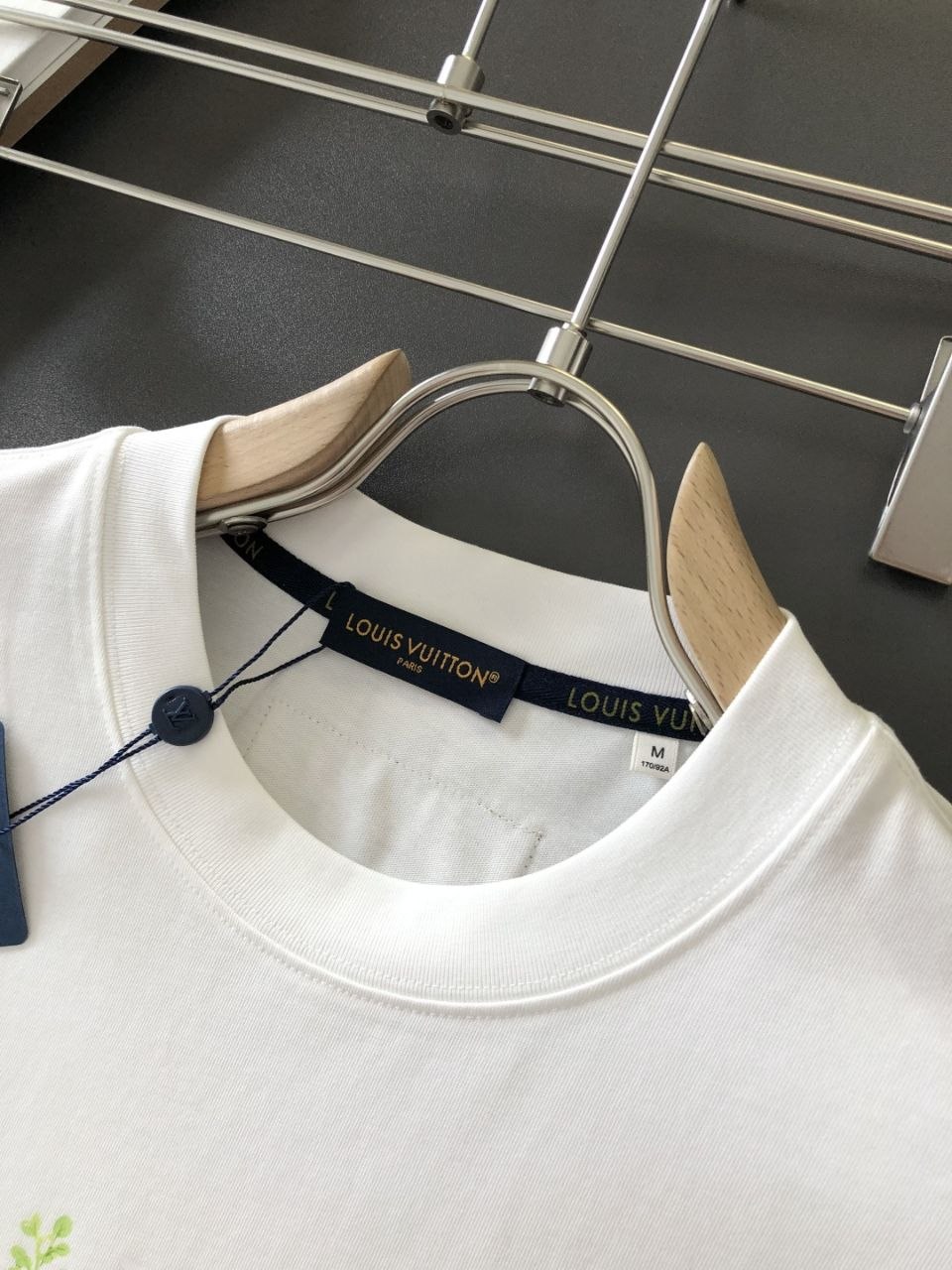 1V Hand-Drawn Round-Neck Tee image 3