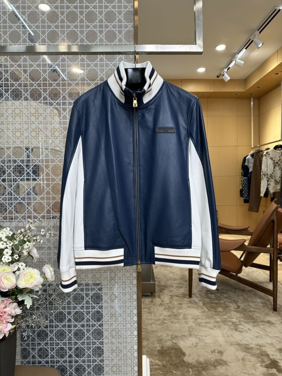 1V Colour-Block Stripe Leather Jacket