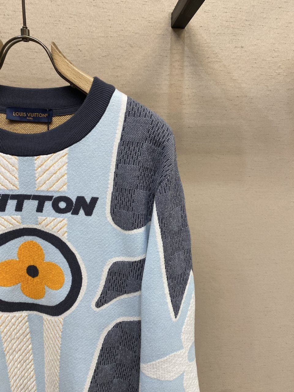 1V SKI Jacquard Check-Quilted Knit Sweater image 5