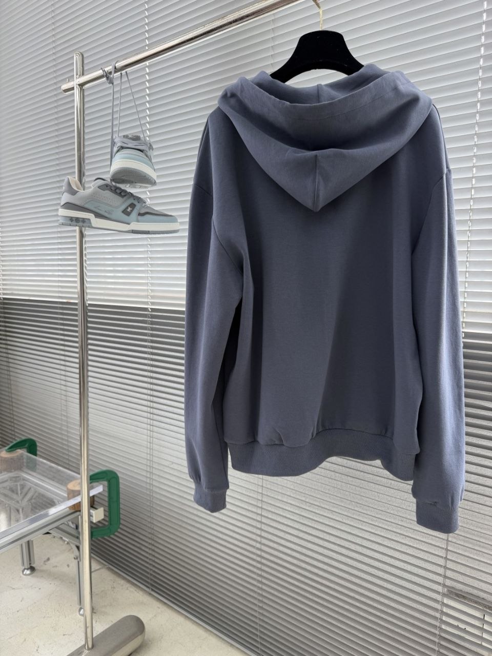 1V Embroidered Zip Knit Hoodie image 8