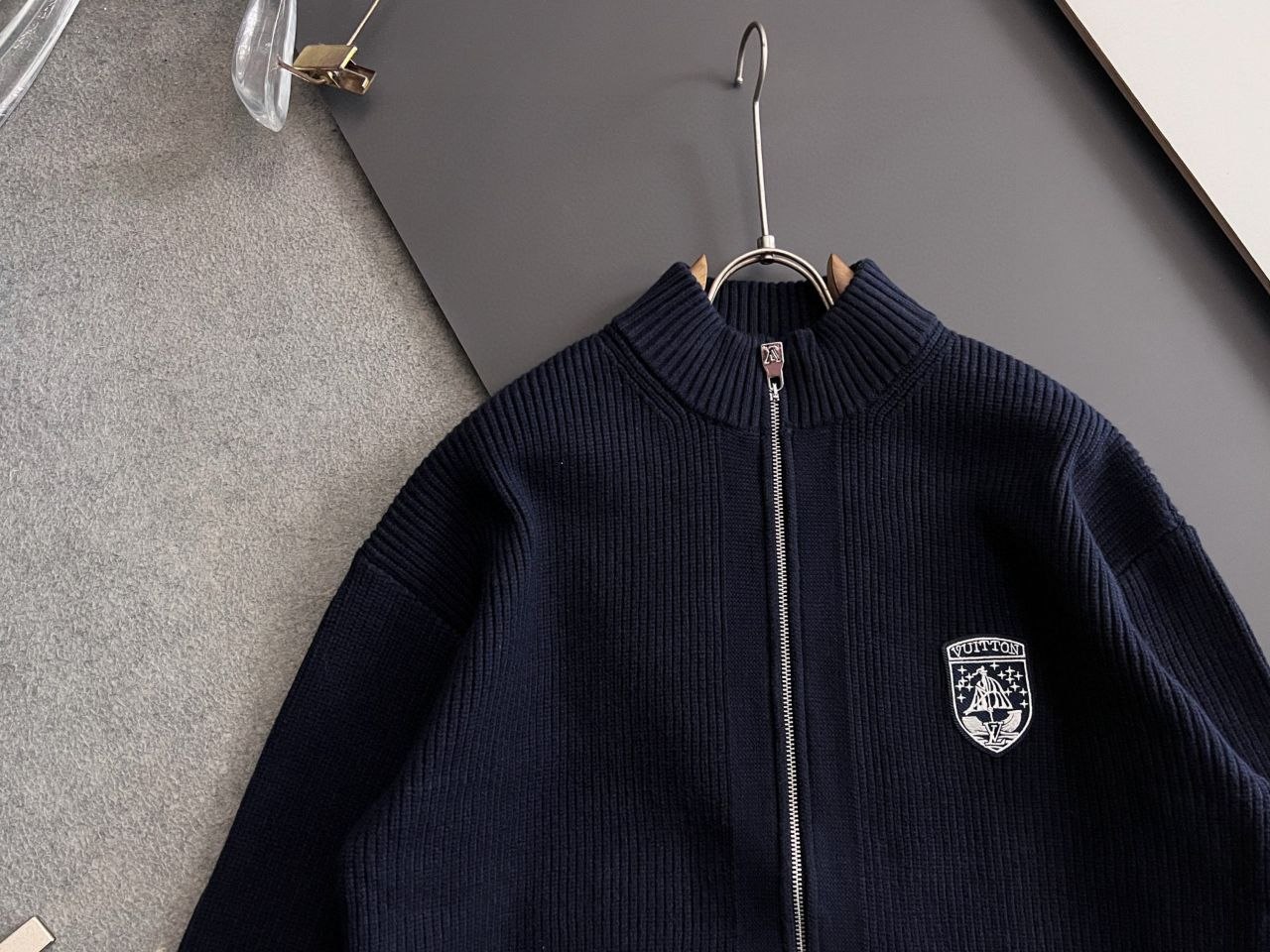 1V 26FW High-Gram Knit Wool Cardigan image 2