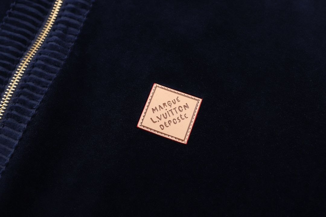 1V Solid Velvet Zip Jacket image 5