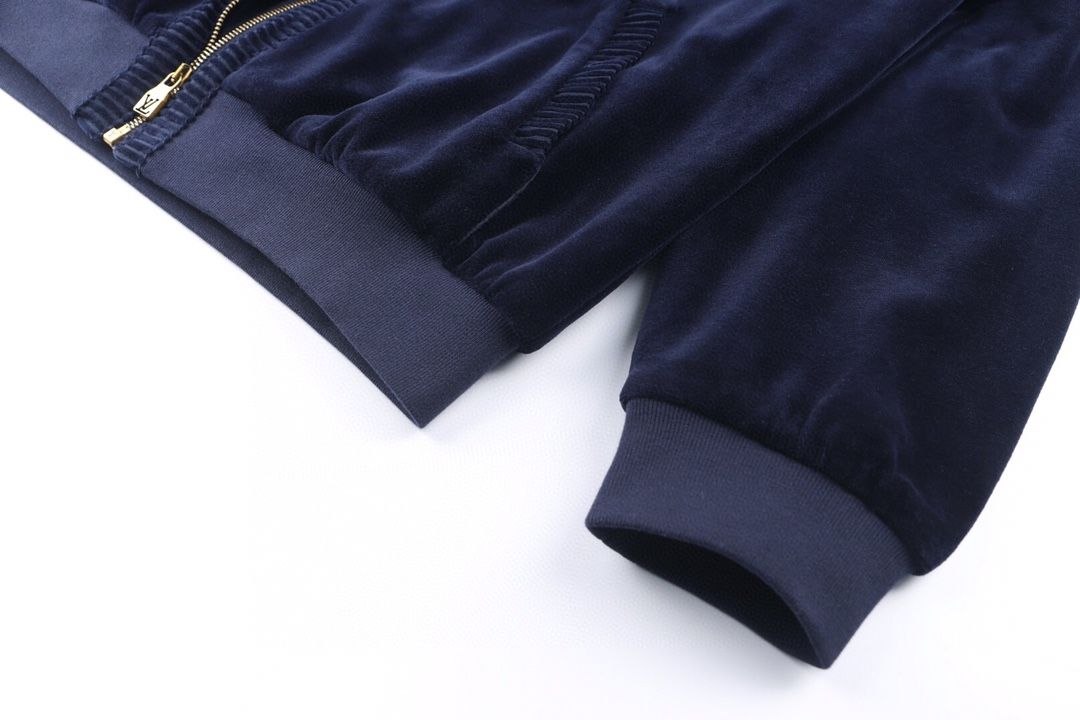 1V Solid Velvet Zip Jacket image 6