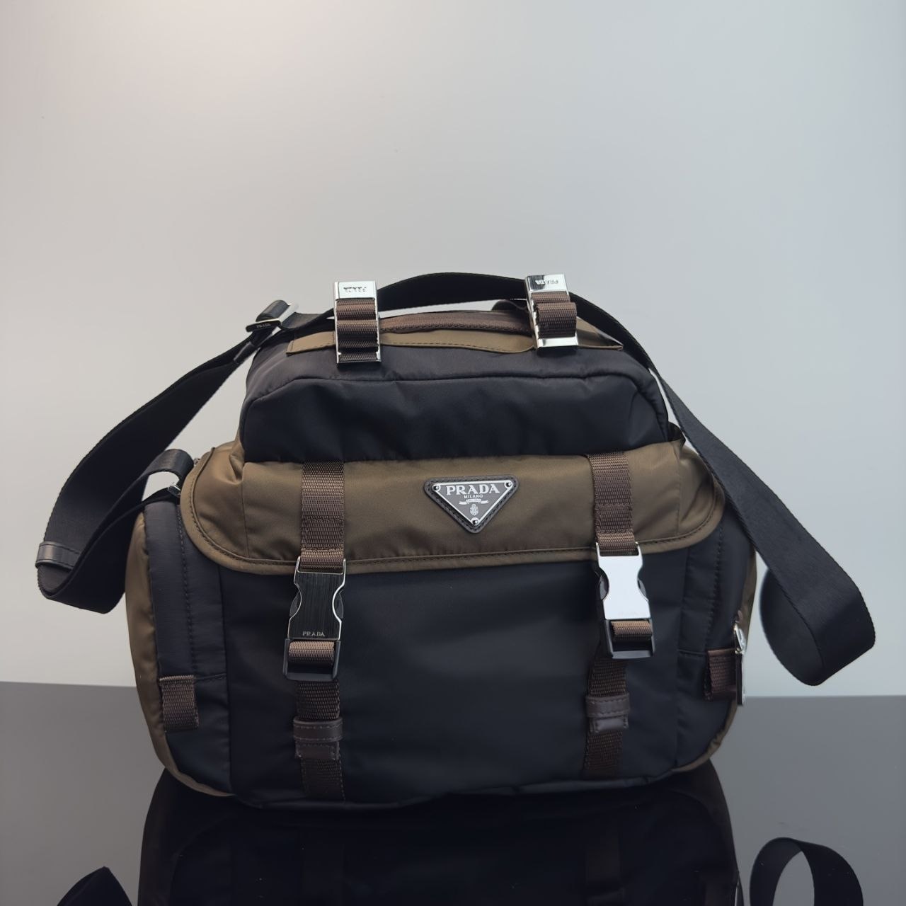 Pr@da Nylon Messenger — Olive & Black image 8