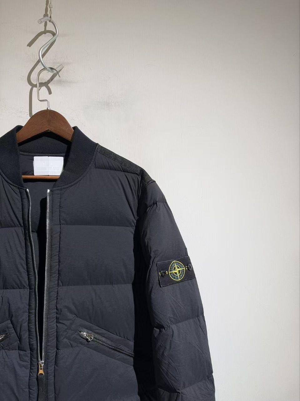 Stone 1sland Baseball-Collar Lightweight Down Jacket image 3