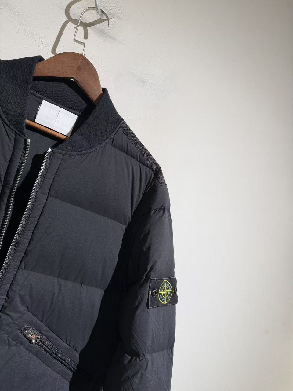 Stone 1sland Baseball-Collar Lightweight Down Jacket image 6