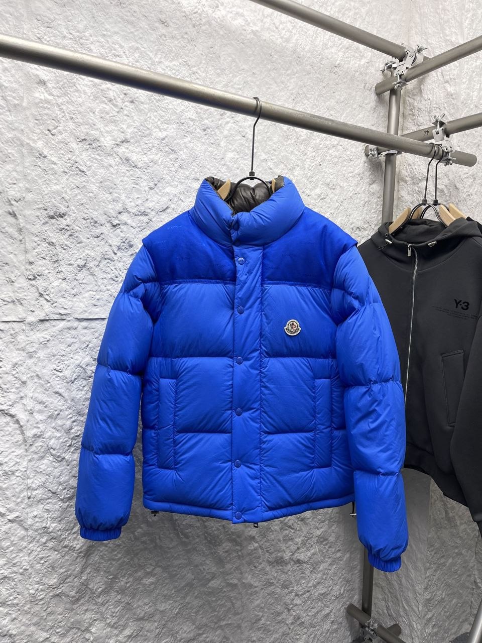 M0ncl3r Reversible Short Down Jacket — Blue