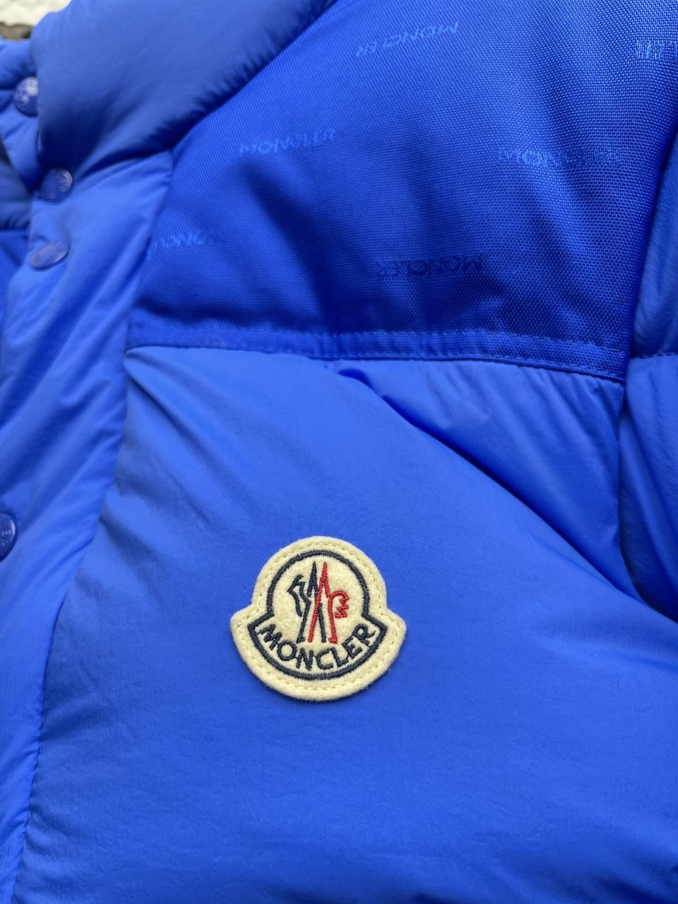 M0ncl3r Reversible Short Down Jacket — Blue image 6