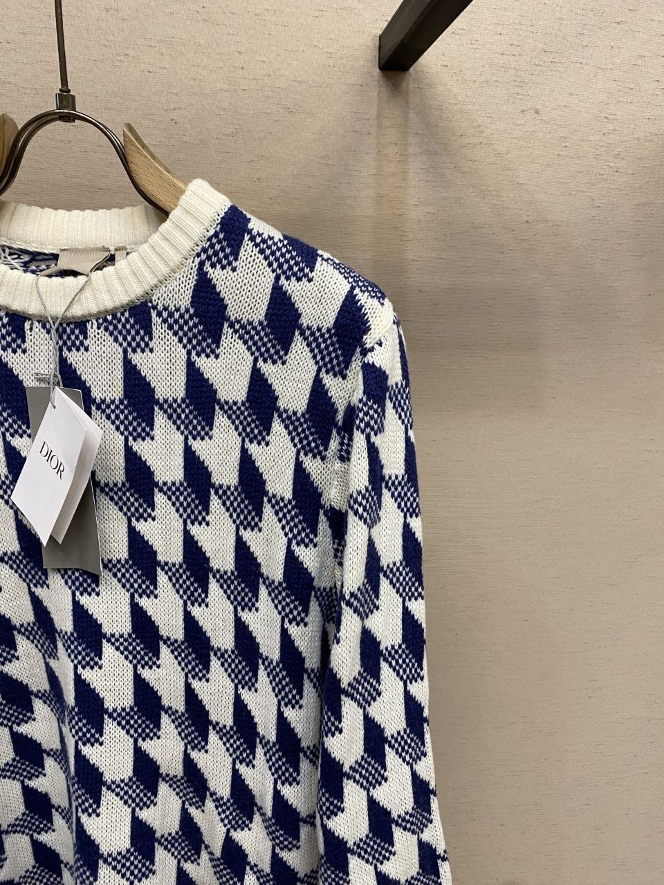 D1or 26FW Check Jacquard Knit Sweater image 4