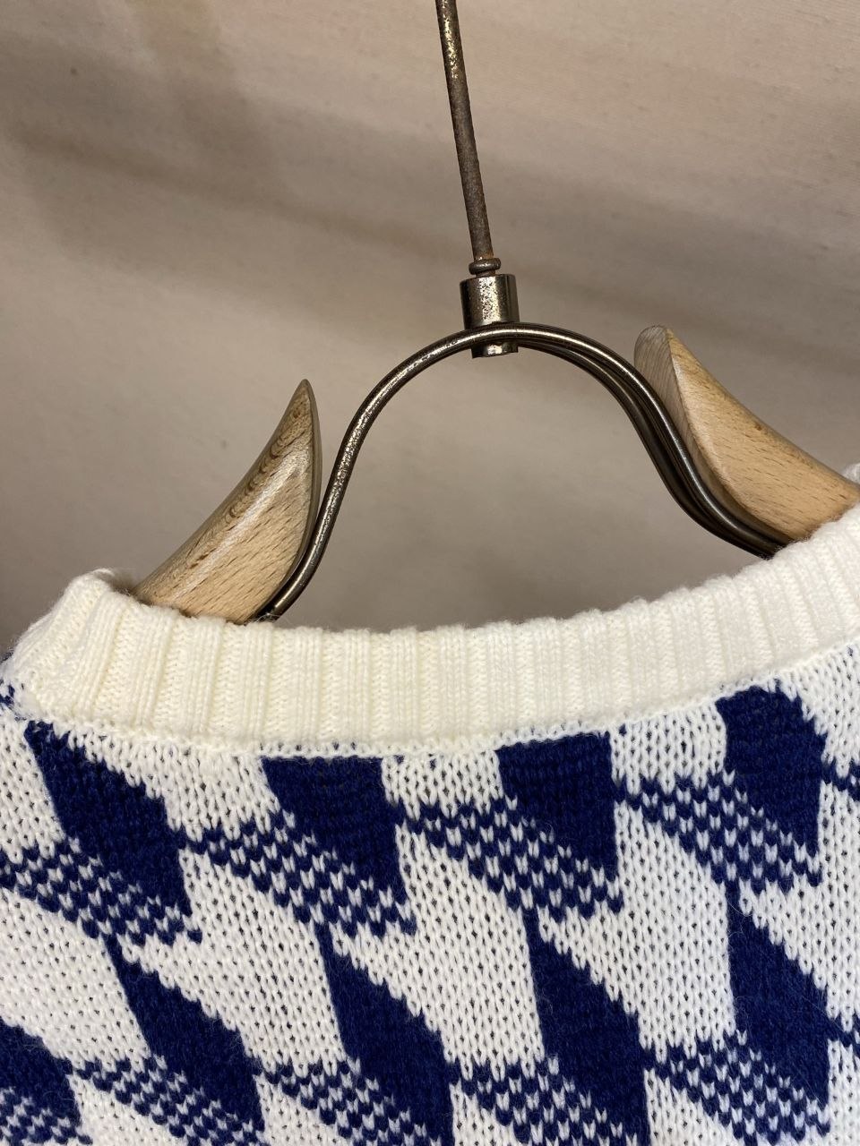 D1or 26FW Check Jacquard Knit Sweater image 9
