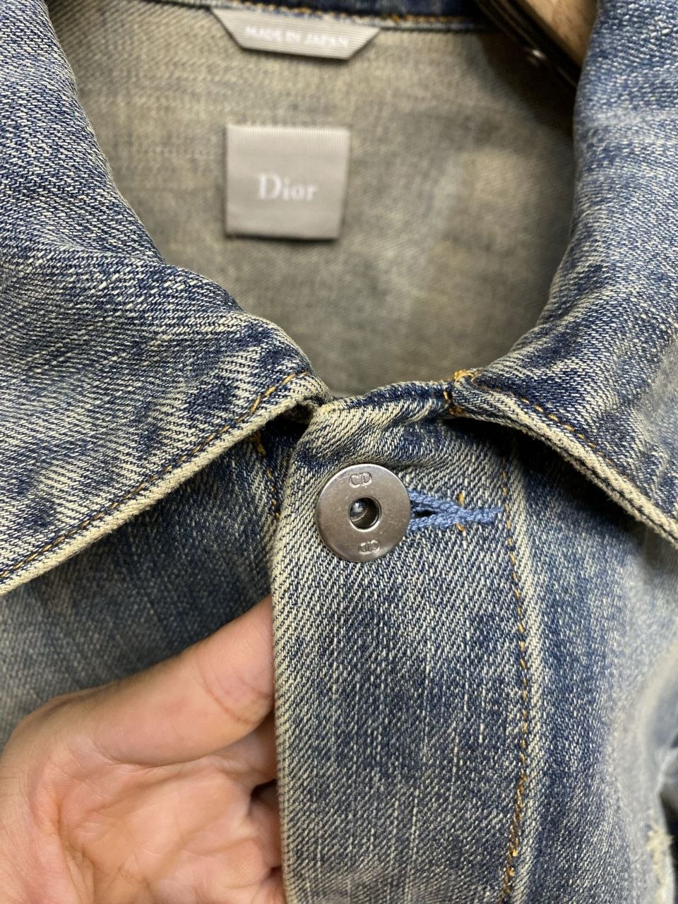 D1or 26FW Distressed Denim Jacket image 9