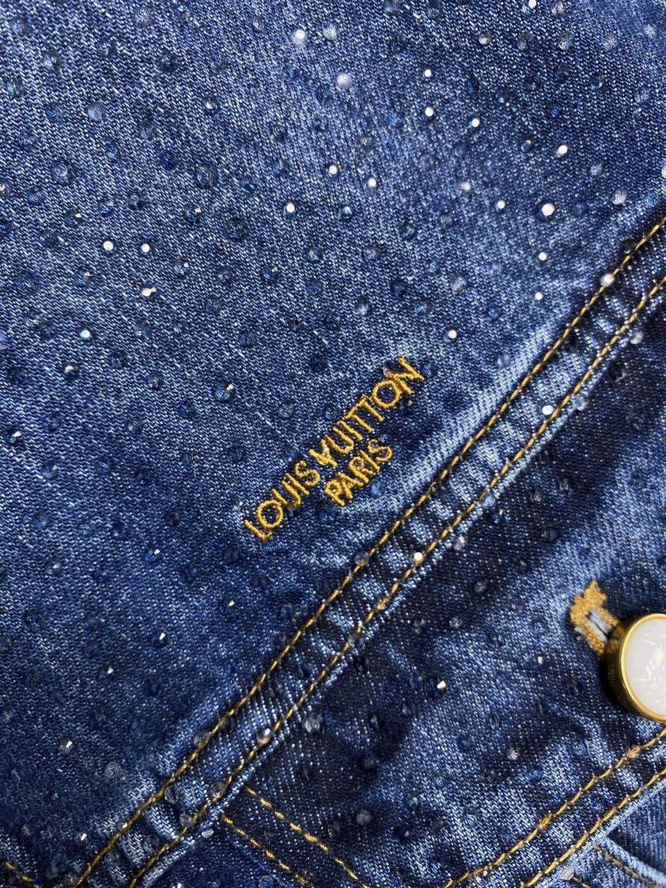 1V Embroidered Pearl-Button Denim Jacket image 3