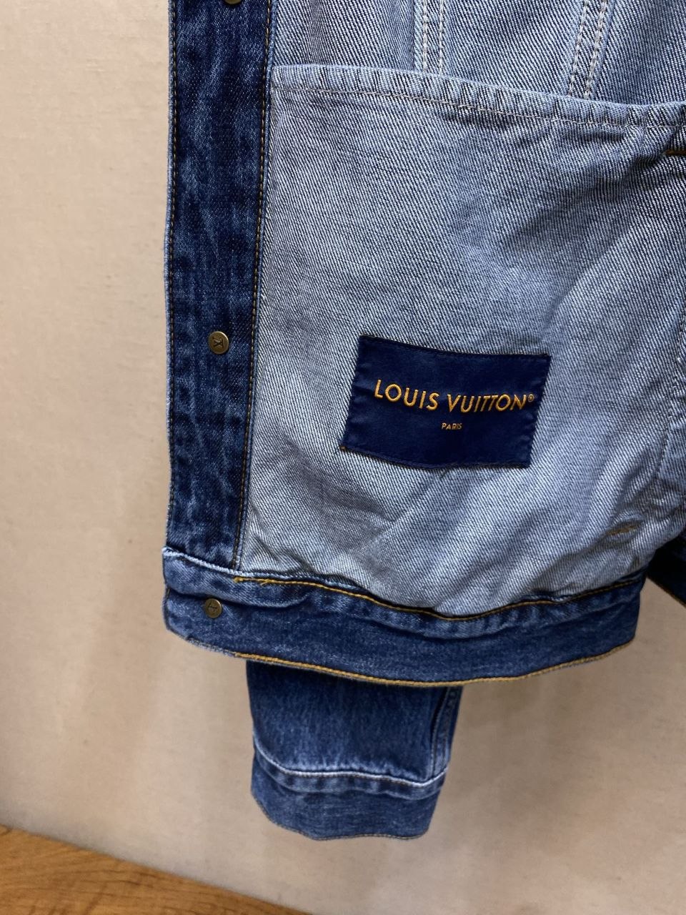 1V Embroidered Pearl-Button Denim Jacket image 8