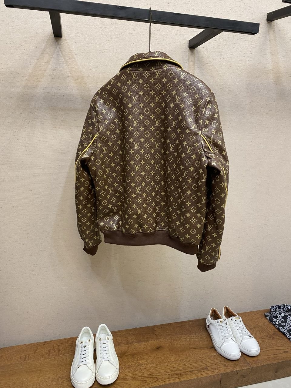 1V Monogram Leather Baseball Jacket image 6