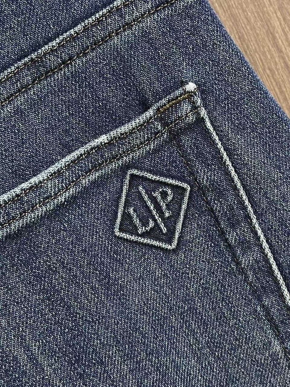 L0r0 P1ana Jeans — Slate image 9
