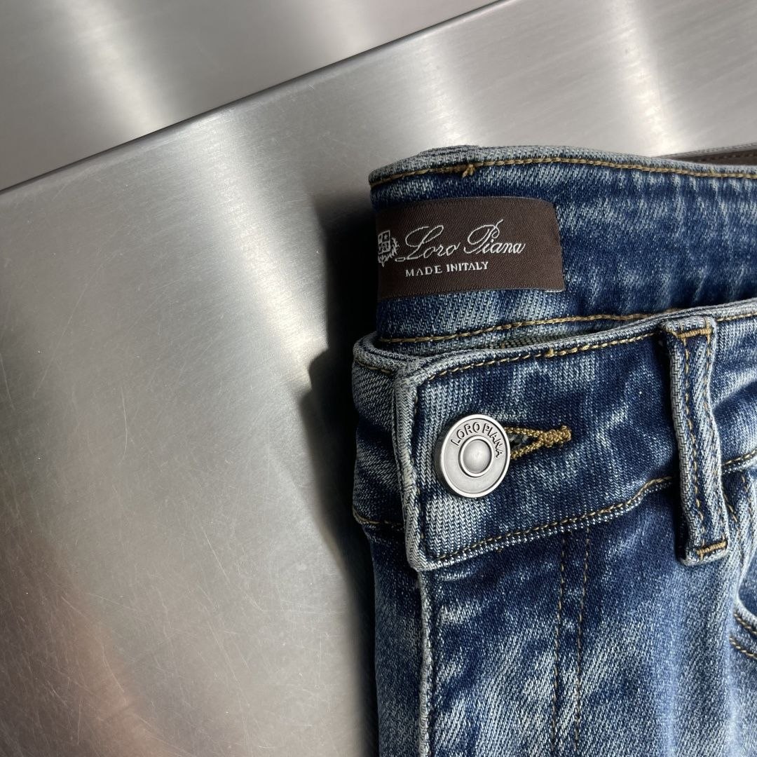 L0r0 P1ana Jeans — Grey Wash