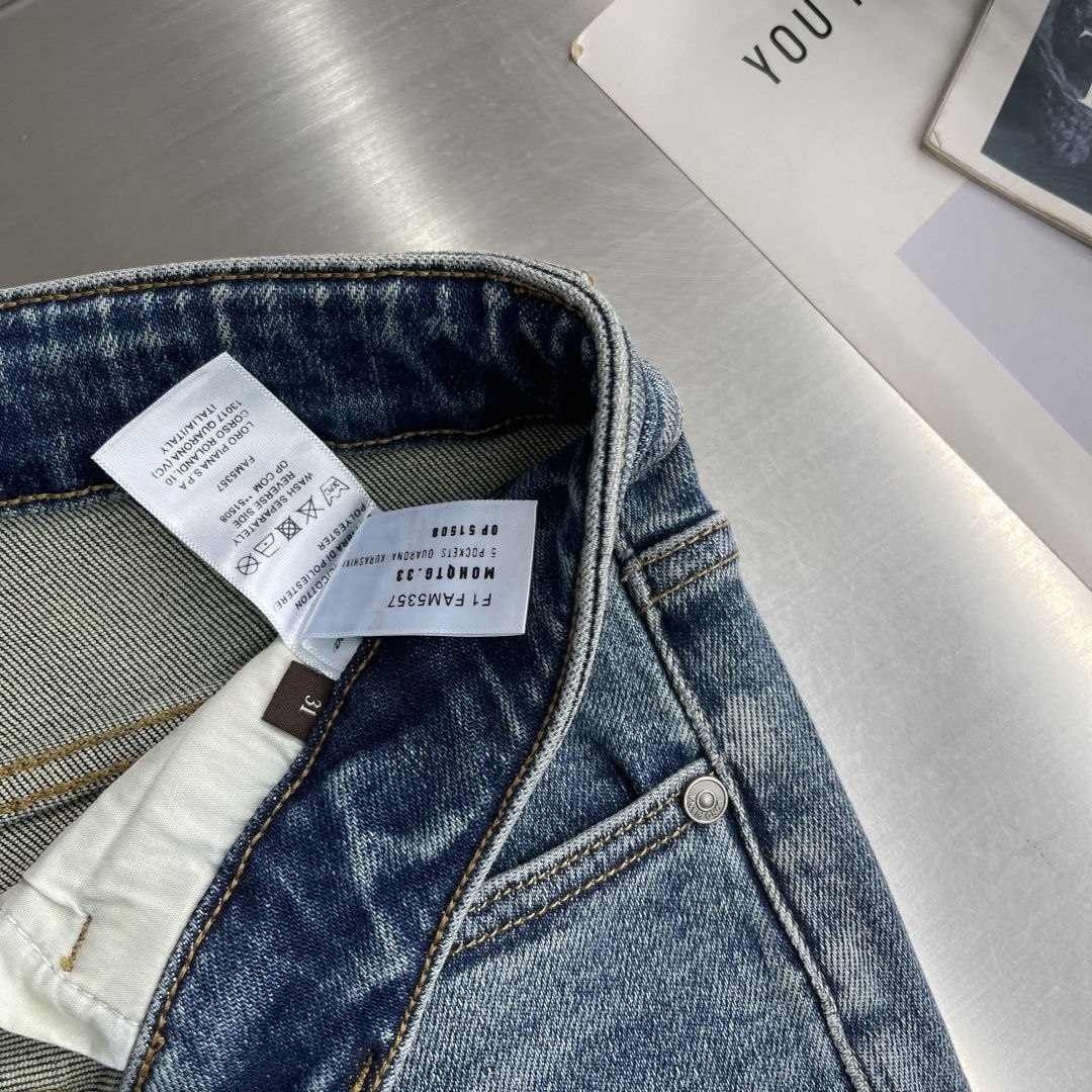 L0r0 P1ana Jeans — Grey Wash image 3