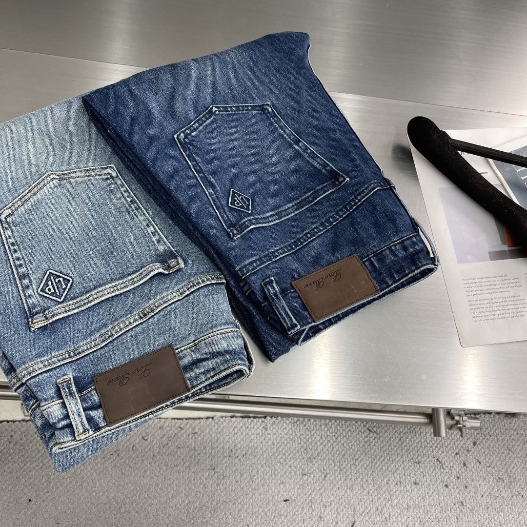 L0r0 P1ana Jeans — Grey Wash image 6